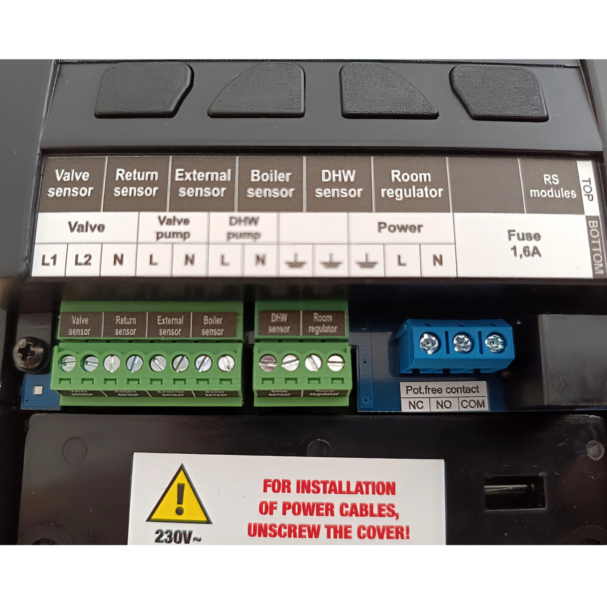 TECH i-1 CWU heating circuit controller weather-compensated – mixing valve + hot water pump