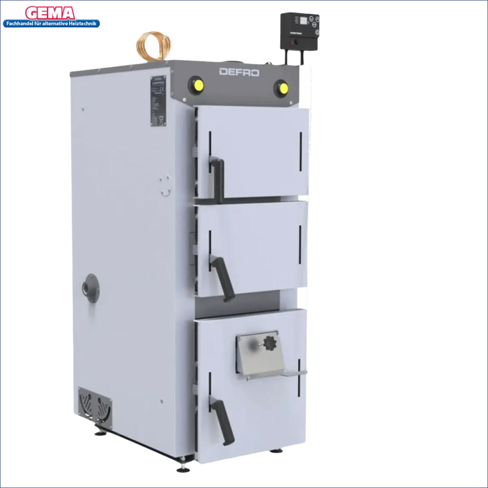 Weiße dreitürige Heizkessel für das Produkt Defro Firewood 15 kW plus Pufferspeicher
